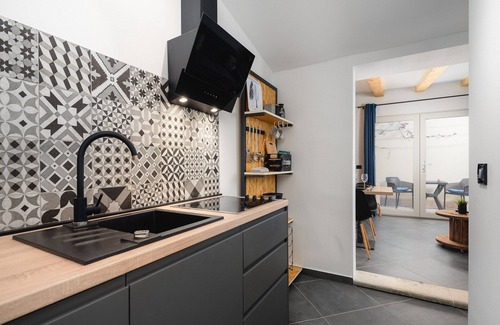 Porec Apartamento | Apartment With Scenic View