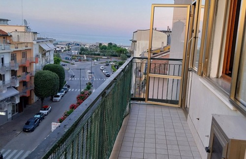 Sottomarina Apartamento | Apartment with sea view