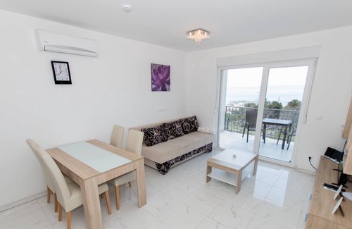 Ratac Villa | Apartamento con piscina compartida Mamato-A1