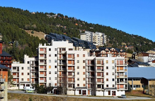 Les Angles Apartamento | Apartamento a pie de pistas con parking y casillero de esquí en Les Angles