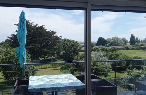 Kerroch Apartamento | Apartment with small terrace and sea view