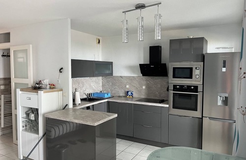 Cap d'Agde Condominio | APARTMENT WITH STUNNING SEA VIEWS AND SWIMMING POOL