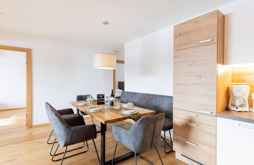 Mauterndorf Apartamento | Apartment with swimming pool