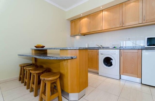 Portimao Apartamento | Apartamento con piscina / WIFI cerca de la playa y del centro de Portimao