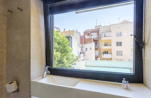 El Putget i Farro Apartamento | Piso con terraza y piscina cerca del Park Güell