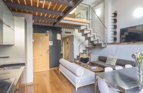 la Vila de Gracia Apartamento | Piso con piscina y terraza en el centro - para 10