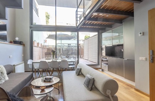 la Vila de Gracia Apartamento | Piso con piscina y terraza en el centro - para 10