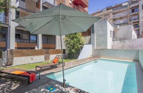 El Putget i Farro Apartamento | Apartamento c/ Terraza y Piscina 3 hab 8 pax Mobile World Crongress -WiFi Gratis