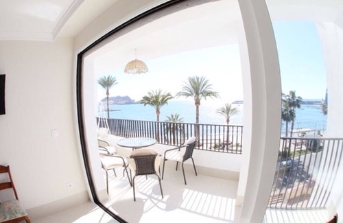 Aguilas Casa | Apartamento con terraza en primera línea de mar