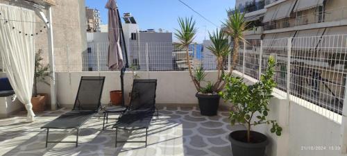 Peiraiki Apartamento | Apartment with terrace in Piraiki