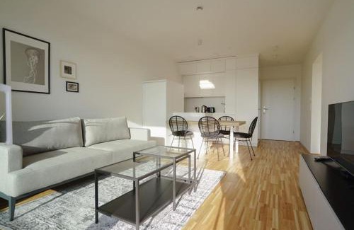 Favoriten Apartamento | Apartment with terrace near Metro Station and Spa