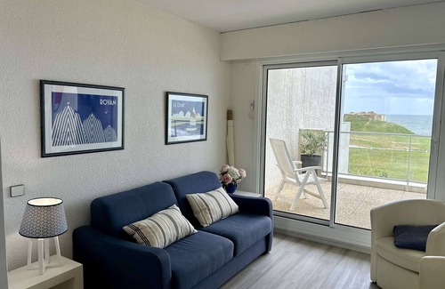 Royan Apartamento | Apartamento con terraza, vista al océano y aparcamiento en Royan