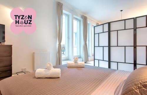 City Centre Apartamento | Apartment with terrace - steps from Wawel Castle