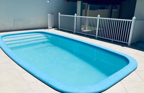 Barra de Ibiraquera Apartamento | Departamento con dos suites a dos cuadras del mar y tres cuadras de la laguna