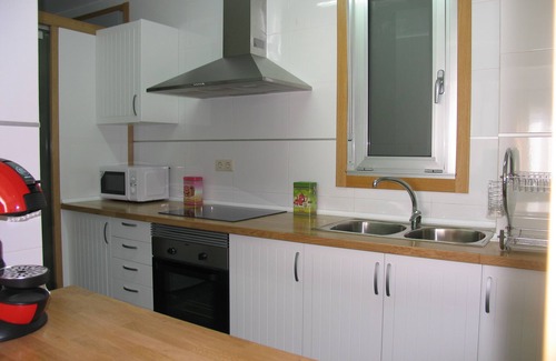 Brion Apartamento | Apartamento con Wifi ideal para conocer Galicia y Santiago de Compostela