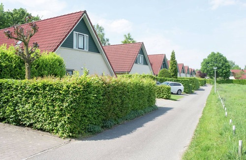 Groesbeek Chalet De Esquí | Bonito apartamento con WiFi en un parque de vacaciones cerca del bosque y la ciudad de Nijmegen
