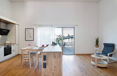 Otterswang Apartamento | Apartamento 'Wohnung Buche' con terraza compartida, balcón y Wi-Fi