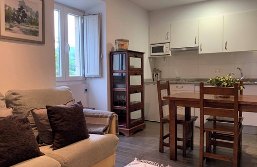 Ituren Apartamento | Apartment 'Zaldiko' with Mountain View, Wi-Fi and Air Conditioning