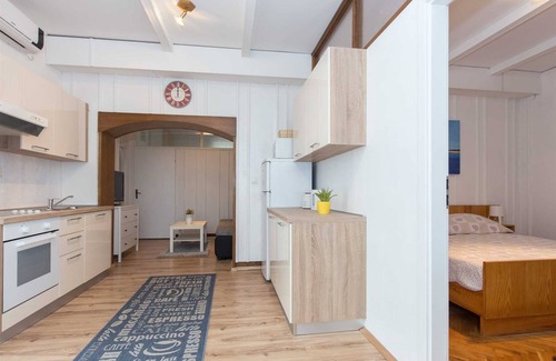 Malinska-Dubasnica Apartamento | Apartamentos Željka (62141-A1) - Malinska - isla Krk