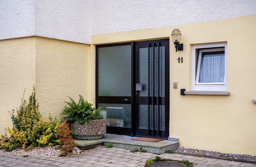 Krauchenwies Apartamento | Apartment 'Zwischen Bodensee Und Donautal' with Wi-Fi