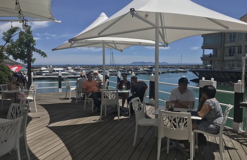 Gordon's Bay Apartamento | Apartment18 Lifestyle- Gordons Bay Beachfront