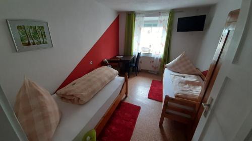 Rosstal Apartamento | Apartmenthaus "Zum Birnbaum"