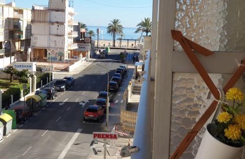 Grau i Platja Apartamento | Apartmento de 3 habitaciones con vistas al mar