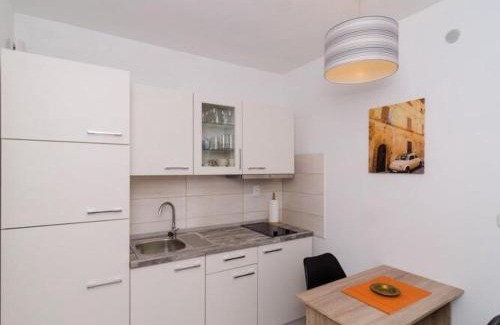 Kobas Apartamento | Apartments Ammos - One Bedroom Apartment with Shared Terrace and Sea View Mali