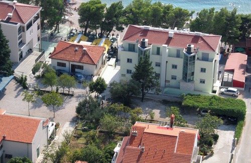 Ratac Apartamento | Apartments and Rooms Residence Simic (115691-A3) - Makarska
