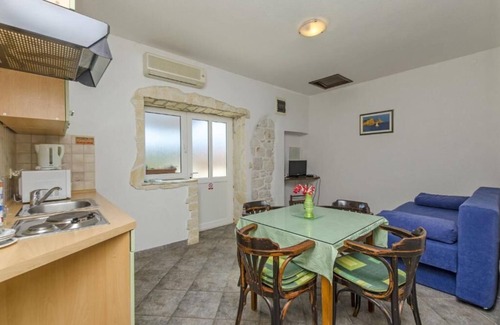 Slatine Apartamento | Apartamentos Anita (45751-A2) - Slatine (Ciovo)