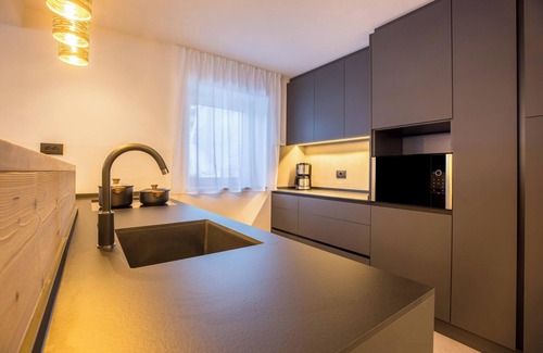 Mareo Apartamento | Apartamentos "Armeri Black Dolomites" con vistas a la montaña, terraza y Wi-Fi