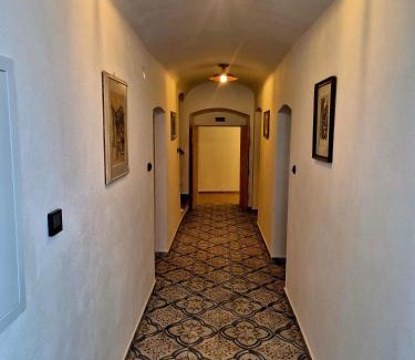 Trebic Apartamento | Apartments Aron Stinná