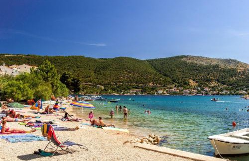 Grebastica Apartamento | Apartments by the sea Grebastica, Sibenik - 19106