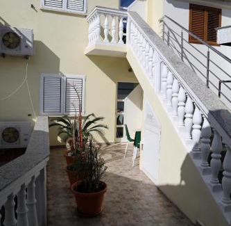 Milna Apartamento | Apartments by the sea Milna, Hvar - 12244
