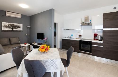 Okrug Donji Apartamento | Apartments Care