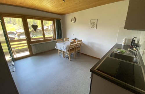 Saas-Balen Apartamento | Apartments Carmena by Interhome