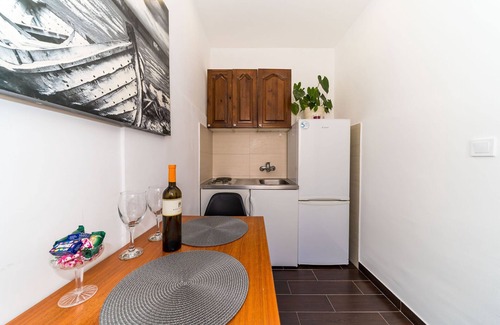 Montovjerna Apartamento | Apartments Dub - One-Bedroom Apartment (no.3)