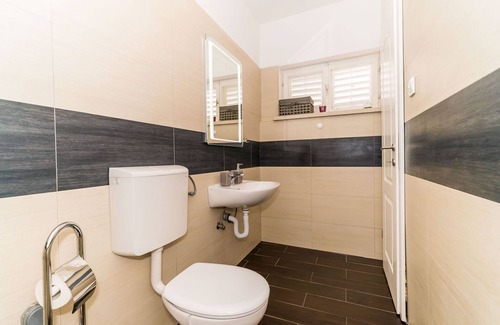 Montovjerna Apartamento | Apartments Dub - One-Bedroom Apartment (no.3)