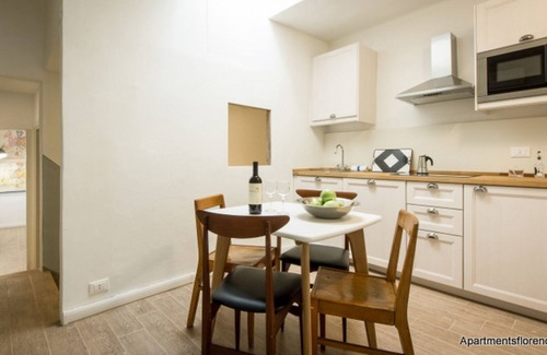 San Lorenzo Apartamento | Apartments Florence- San Marco Suite VII