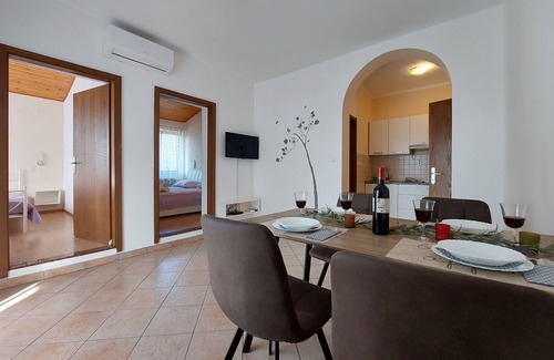 Jadranovo Apartamento | Apartments Nono (82341-A2) - Jadranovo (Crikvenica)