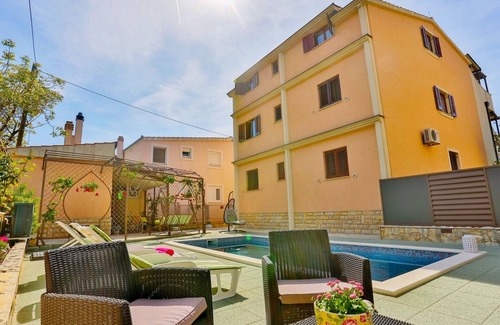 Solin Apartamento | Apartamentos Ivan, (15798), Solin, Split, Croacia