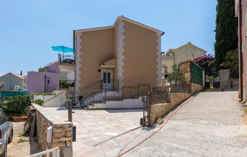Cove Osibova (Milna) Casa | Apartments Listes
