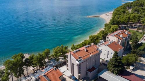 Ratac Apartamento | Apartments Lucija Makarska-first row to the sea