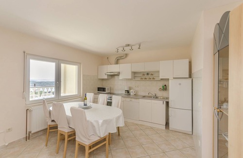 Meterize Apartamento | Apartments Maestral Suites (87441-A1) - Sibenik