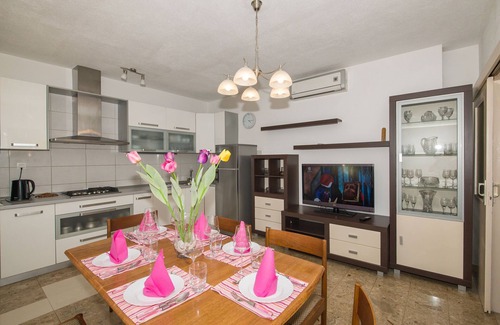 Vrpolje Apartamento | Apartments Marieta (39871-A1) - Makarska