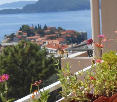 Sveti Stefan Apartamento | Apartments Marina