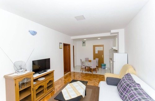 Vrpolje Apartamento | Apartamentos Marinko (37171-A5) - Makarska