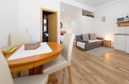 Korenica Apartamento | Apartments Milan, (16065), Korenica, Croatia