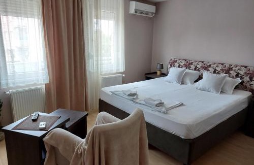 Jagodina Apartamento | Apartments MIMOZA