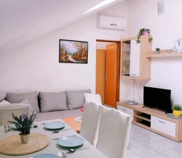Tribalj Apartamento | Apartments Nevistic